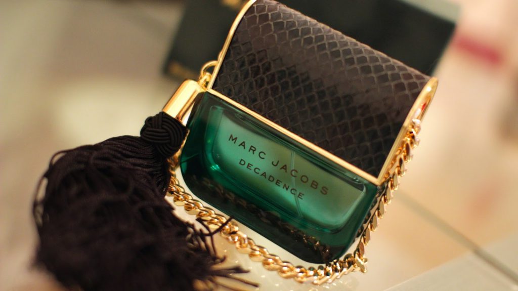 Marc Jacobs Decadence – аромат или чанта?